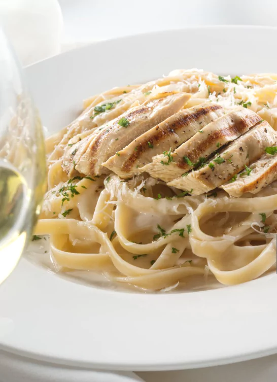 Easy Chicken Fettuccine Alfredo