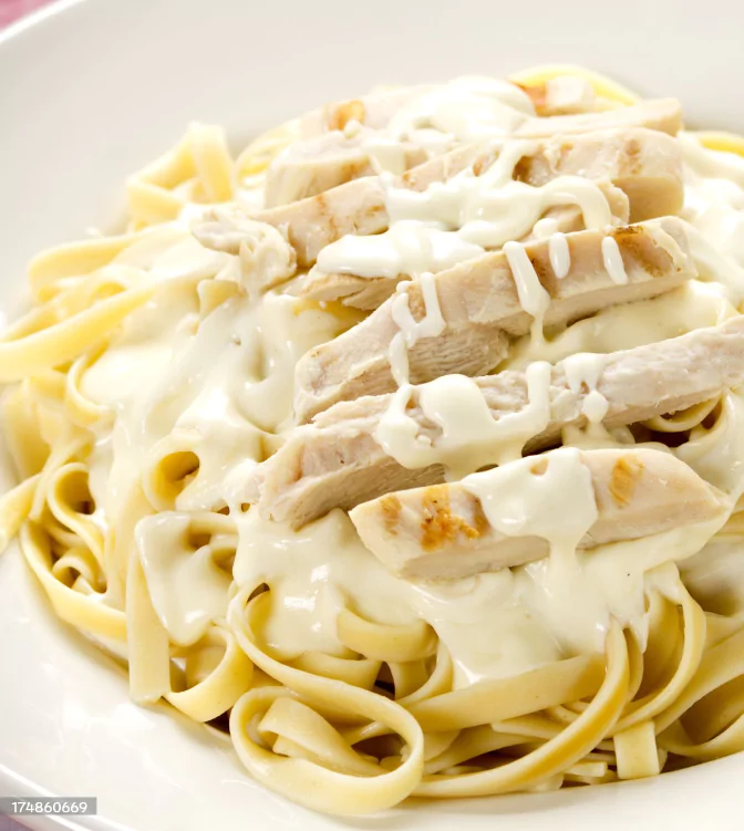 Step by step easy chicken fettuccine alfredo recipe